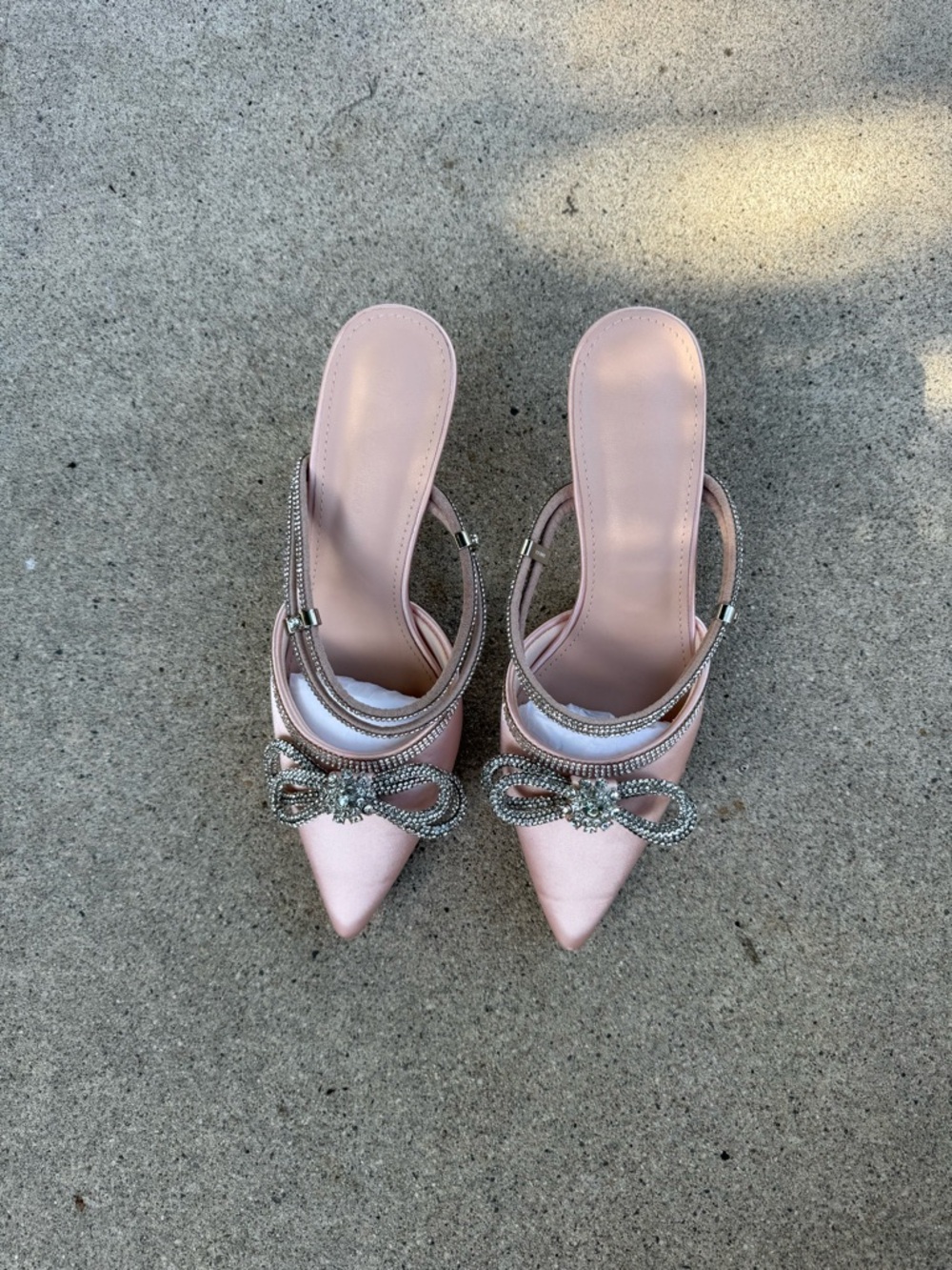 Elegant Pink Pointed-Toe Slingback kitten Heels with Crystal Bow